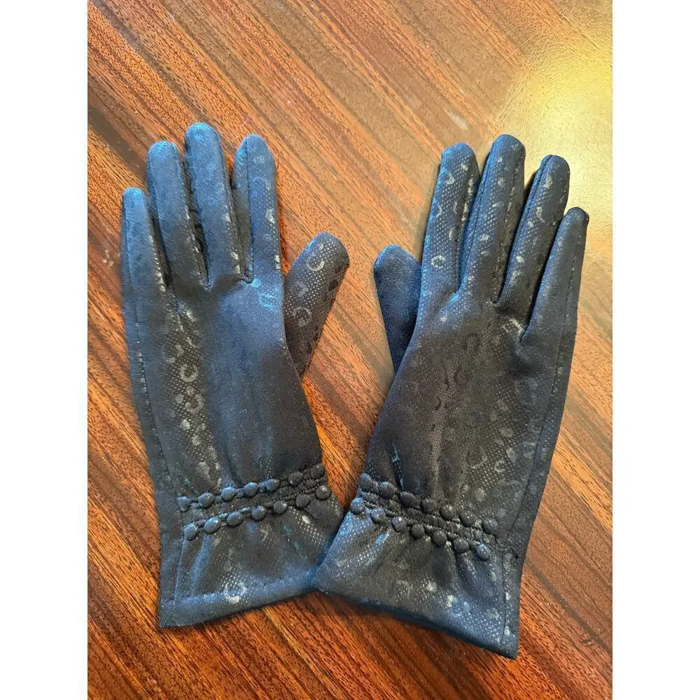 Black Fashion Gloves with Shinny Animal Print Appliquee. Size L. New without tag